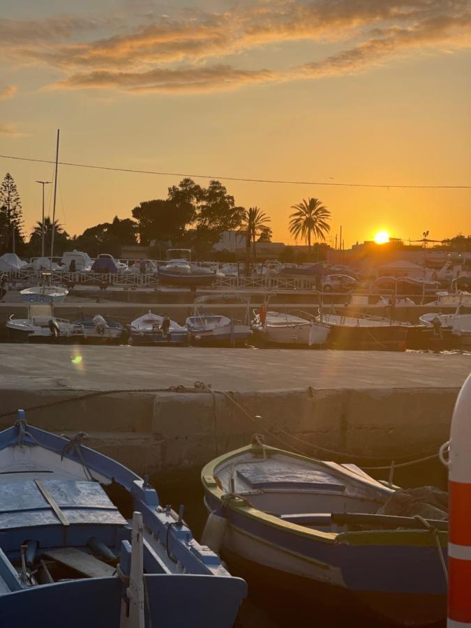 Casa Marta Apartment Isola delle Femmine Bagian luar foto